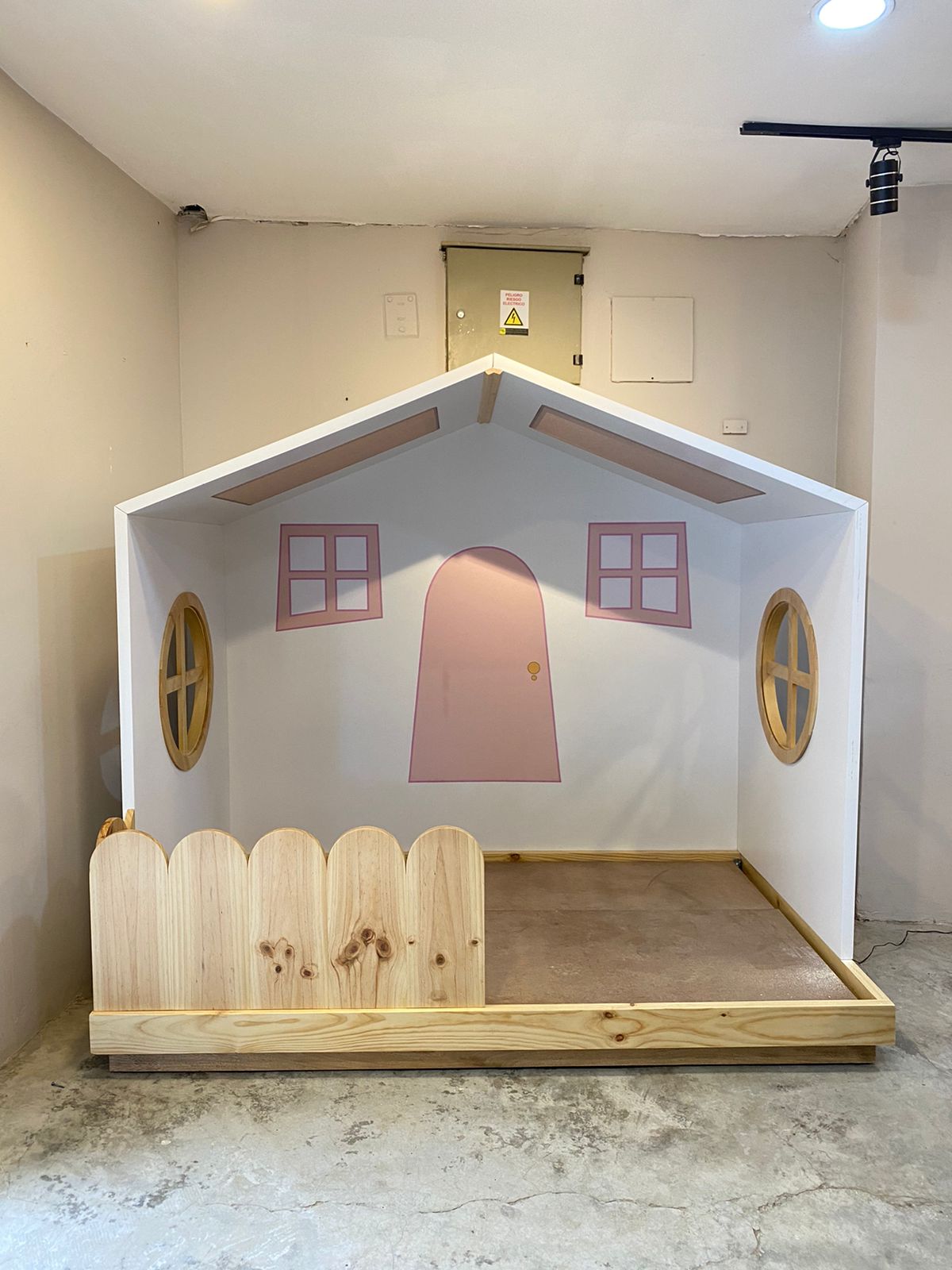 Cama Casita Natural — RENUEVA DECO